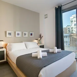 https://bbarcelona-gaudi-apartments-barcelona.catalonia-hotels.com