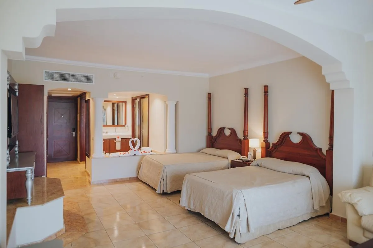 Majestic Colonial Punta Cana (Adults Only) Dominican Republic