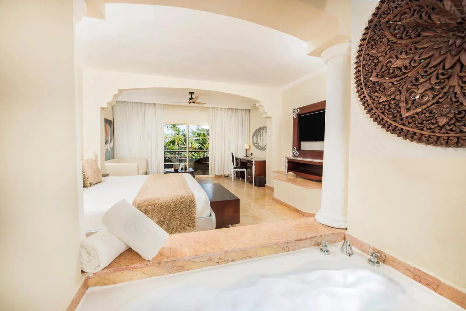 Majestic Colonial Punta Cana (Adults Only) 5*,