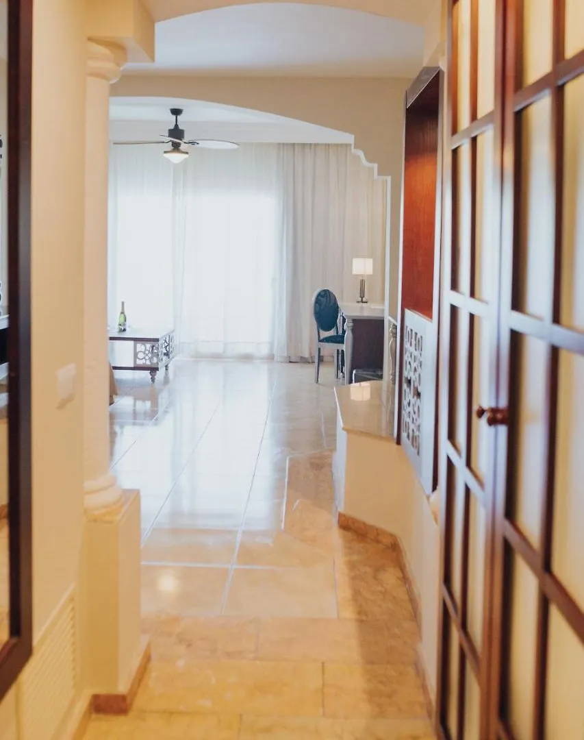 Majestic Colonial Punta Cana (Adults Only)