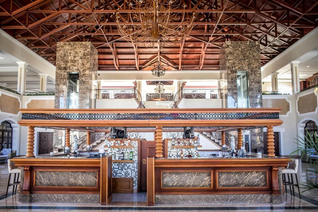 Rezort Majestic Colonial Punta Cana (Adults Only)